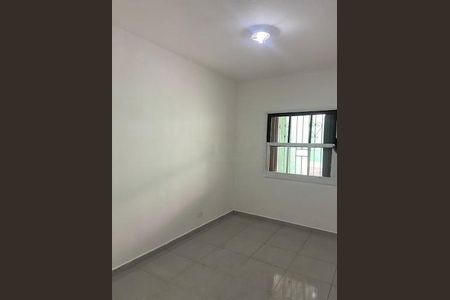 Casa à venda com 2 quartos, 90m² em Quitaúna, Osasco