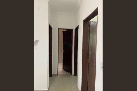 Casa à venda com 90m², 2 quartos e sem vaga
