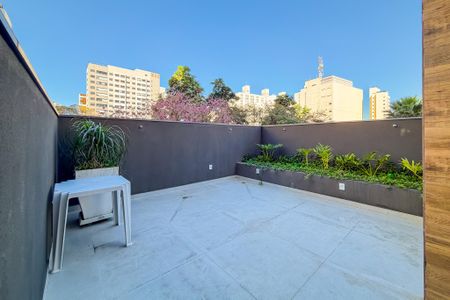 Varanda de kitnet/studio à venda com 1 quarto, 55m² em Vila Mariana, São Paulo