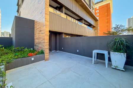 Varanda de kitnet/studio à venda com 1 quarto, 55m² em Vila Mariana, São Paulo