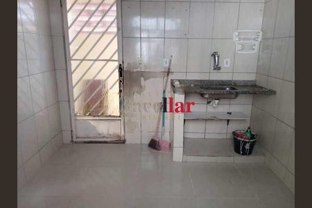 Casa à venda com 2 quartos, 75m² em Encantado, Rio de Janeiro