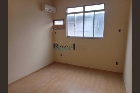 Casa à venda com 2 quartos, 75m² em Encantado, Rio de Janeiro