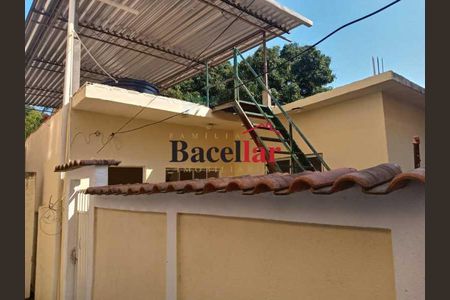 Casa à venda com 2 quartos, 75m² em Encantado, Rio de Janeiro