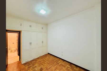 Apartamento para alugar com 62m², 2 quartos e sem vaga