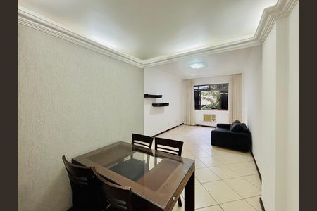 Apartamento para alugar com 62m², 2 quartos e sem vaga