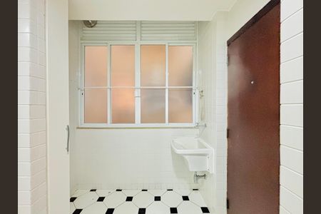 Apartamento para alugar com 62m², 2 quartos e sem vaga