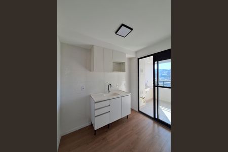 Apartamento para alugar com 35m², 2 quartos e sem vaga Apartamento para alugar com 35m², 2 quartos e sem vagaSala/Cozinha