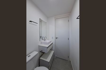 Banheiro de apartamento para alugar com 2 quartos, 35m² em Limão, São Paulo