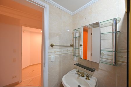 Apartamento para alugar com 98m², 3 quartos e 2 vagasBanheiro da Suíte
