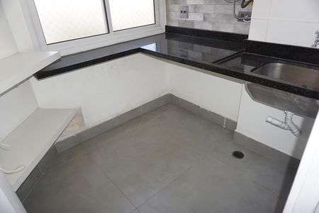Apartamento para alugar com 164m², 2 quartos e 2 vagasÁrea de Serviço