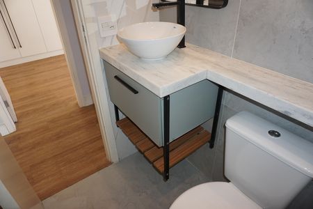 Apartamento para alugar com 164m², 2 quartos e 2 vagasBanheiro