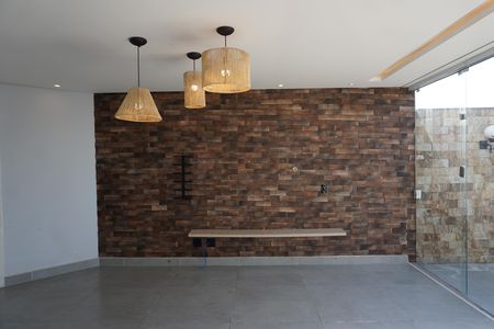 Apartamento para alugar com 164m², 2 quartos e 2 vagasCobertura