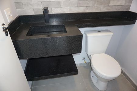 Apartamento para alugar com 164m², 2 quartos e 2 vagasBanheiro