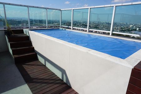 Apartamento para alugar com 164m², 2 quartos e 2 vagasPiscina