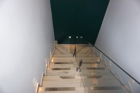 Apartamento para alugar com 164m², 2 quartos e 2 vagasEscada