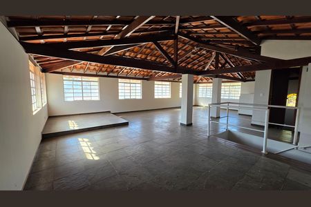 Salão de festas  de casa à venda com 4 quartos, 427m² em Santos Dumont, Lagoa Santa
