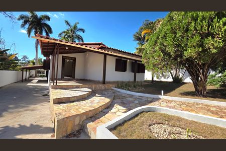 Casa à venda com 4 quartos, 427m² em Santos Dumont, Lagoa Santa