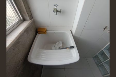 Apartamento para alugar com 65m², 2 quartos e 1 vaga Apartamento para alugar com 65m², 2 quartos e 1 vagaCozinha e Área de Serviço