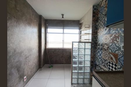 Apartamento para alugar com 65m², 2 quartos e 1 vaga Apartamento para alugar com 65m², 2 quartos e 1 vagaCozinha e Área de Serviço