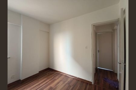 Quarto 1 de apartamento para alugar com 2 quartos, 65m² em Comendador Soares, Nova Iguaçu