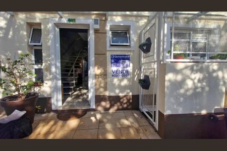 Casa de condomínio à venda com 106m², 2 quartos e 2 vagas