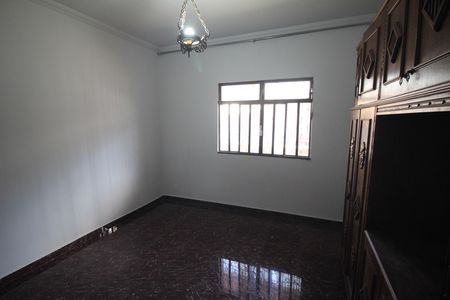 Casa para alugar com 280m², 2 quartos e 5 vagasQuarto 1