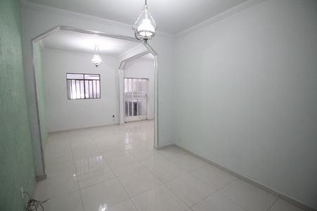 Casa para alugar com 280m², 2 quartos e 5 vagasSala 2