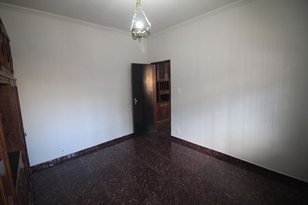 Casa para alugar com 280m², 2 quartos e 5 vagasQuarto 1