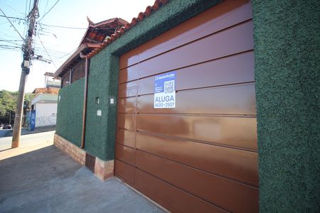 Casa para alugar com 280m², 2 quartos e 5 vagasPlaquinha Instalada 08/07/2026 DCFC-432