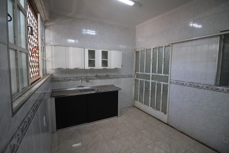 Cozinha de casa para alugar com 2 quartos, 280m² em Milionários, Belo Horizonte