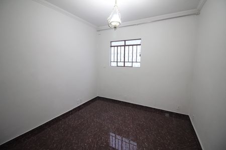 Casa para alugar com 280m², 2 quartos e 5 vagasQuarto 2