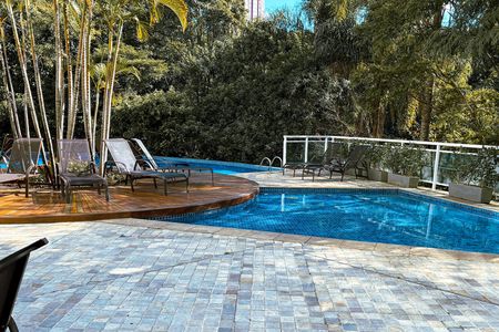 Apartamento à venda com 180m², 3 quartos e 3 vagas