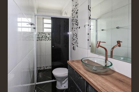 Casa para alugar com 3 quartos, 130m² em Jardim Santo Elias, São Paulo