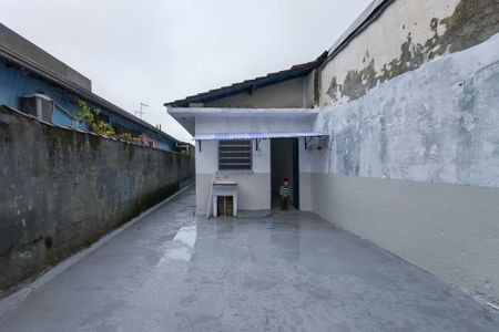 Quintal de casa para alugar com 1 quarto, 80m² em Jardim Melvi, Praia Grande