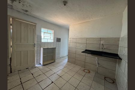 Cozinha de casa para alugar com 1 quarto, 125m² em Santo Antônio, Osasco