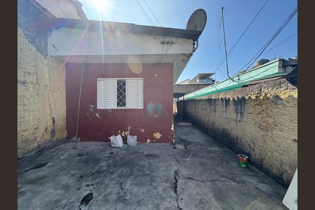 Garagem de casa para alugar com 1 quarto, 125m² em Santo Antônio, Osasco