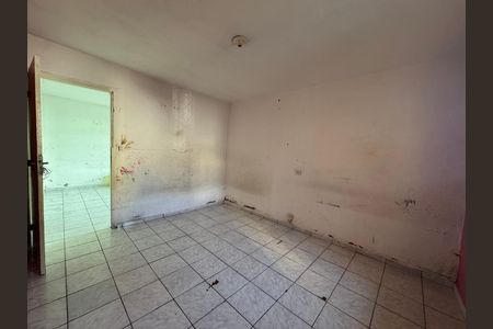 Quarto de casa para alugar com 1 quarto, 125m² em Santo Antônio, Osasco