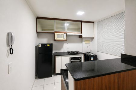 Cozinha de apartamento para alugar com 2 quartos, 45m² em Shopping Park, Uberlândia