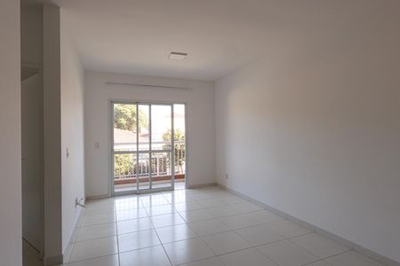 sala de apartamento para alugar com 2 quartos, 68m² em Parque São Lourenço, Indaiatuba