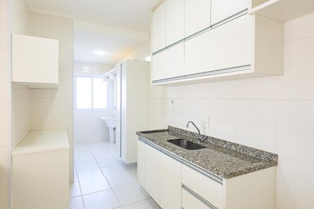 Apartamento para alugar com 68m², 2 quartos e 1 vaga Apartamento para alugar com 68m², 2 quartos e 1 vagaCozinha