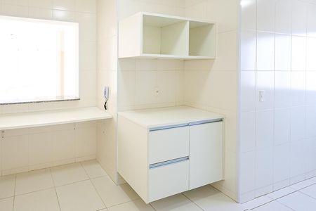 Apartamento para alugar com 68m², 2 quartos e 1 vaga Apartamento para alugar com 68m², 2 quartos e 1 vagaCozinha