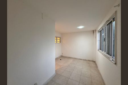 Casa de condomínio para alugar com 420m², 4 quartos e 2 vagas Casa de condomínio para alugar com 420m², 4 quartos e 2 vagasQuarto