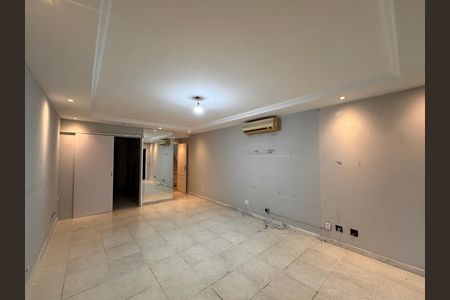 Casa de condomínio para alugar com 420m², 4 quartos e 2 vagas Casa de condomínio para alugar com 420m², 4 quartos e 2 vagasSuíte 1