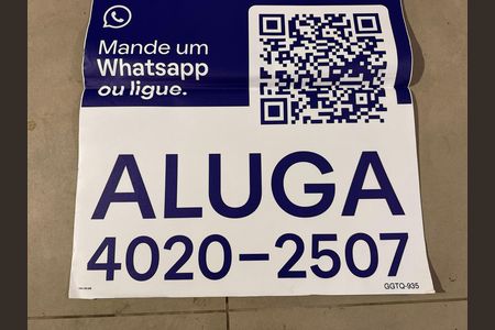 Casa de condomínio para alugar com 420m², 4 quartos e 2 vagas