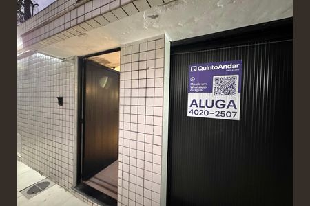 Casa de condomínio para alugar com 420m², 4 quartos e 2 vagas