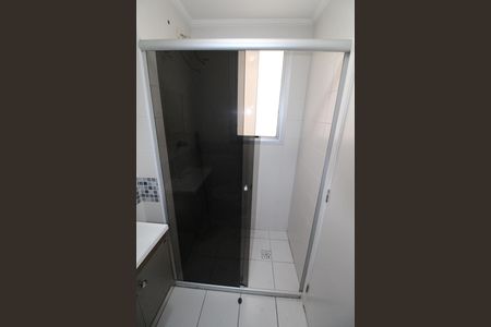 Banheiro da Suíte de apartamento para alugar com 3 quartos, 80m² em Parque Industrial, São José dos Campos