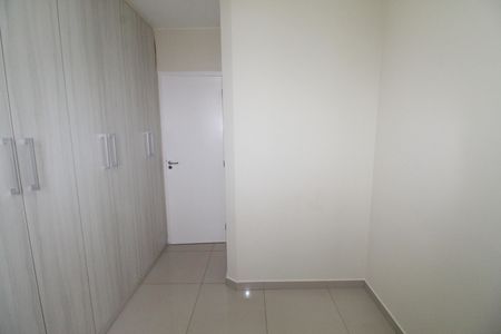 Quarto 1 de apartamento para alugar com 3 quartos, 80m² em Parque Industrial, São José dos Campos