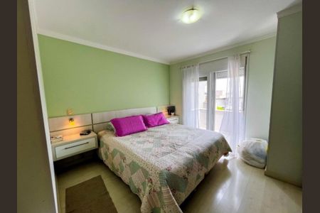 Casa de condomínio para alugar com 221m², 3 quartos e 4 vagas