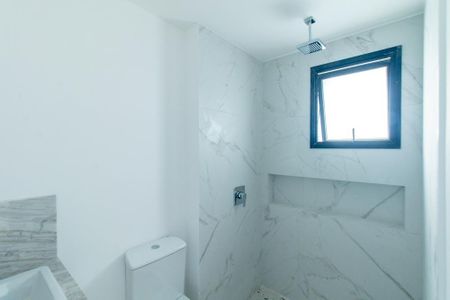 Banheiro da Suite 2 de apartamento à venda com 2 quartos, 109m² em Água Verde, Curitiba