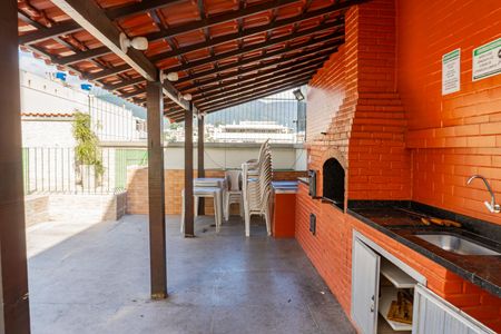 Apartamento à venda com 75m², 2 quartos e 1 vaga